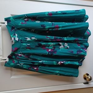 Merona green floral skirt size XL